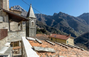 Beautiful Home In Volegno With Kitchen